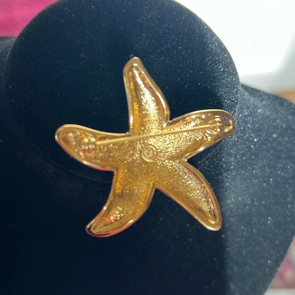 VTG Retired Swarovski Crystal Starfish Brooch Pin - Picture 2 of 4